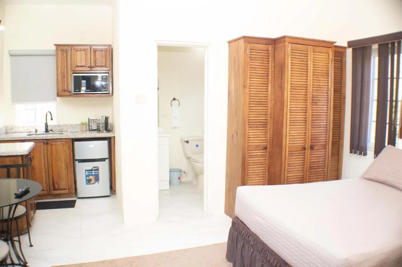 The Vista Inn Falmouth Guest house